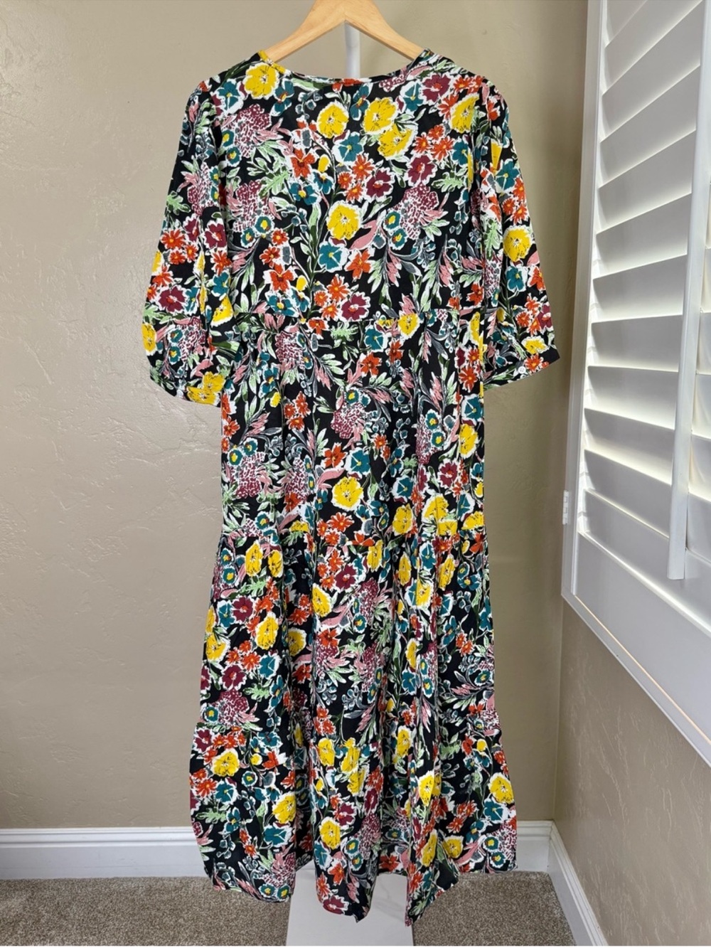 NATURAL LIFE Rayon Maxi Dress Tropical Garden Roses Floral XS NWT - Picture 8 of 11